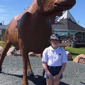 Meet your Posher, Lorraine